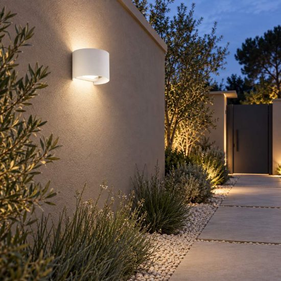 Gea luce ges871n applique da esterno curva biemissione bianca led 2x10w 4000k ip65
