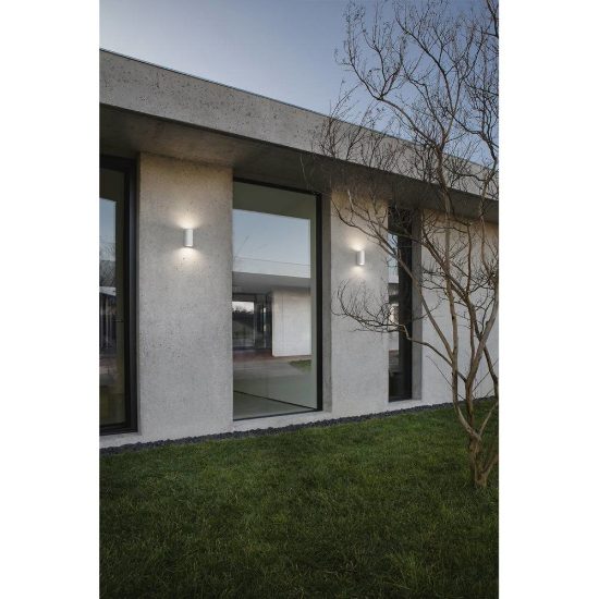 Gea luce vejo applique da esterno curva biemissione bianca 2xgu10 ip44