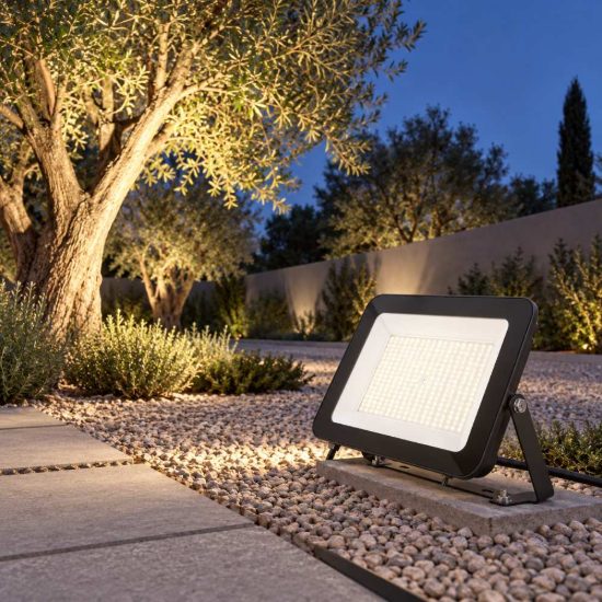 Gea luce ges2340 proiettore da esterno rettangolare nero led 150w cct 3000k 4000k 6500k ip65