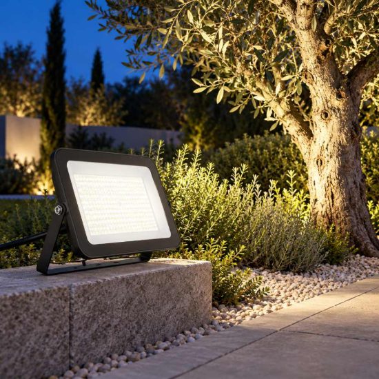 Gea luce ges2340 proiettore da esterno rettangolare nero led 200w cct 3000k 4000k 6500k ip65