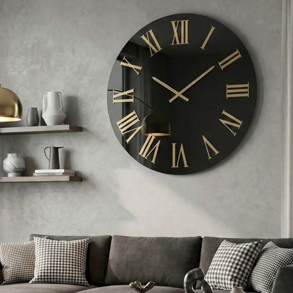 Orologio da parete in vetro specchio fumé con dettagli oro e numeri romani