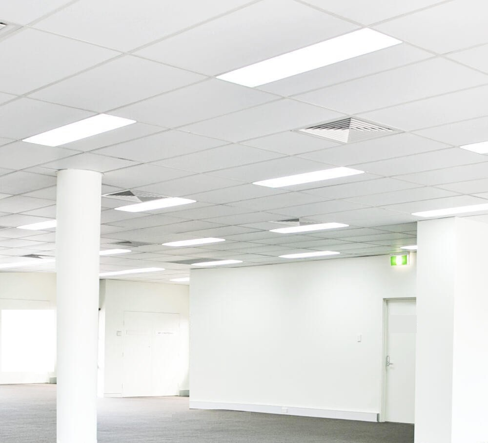 ufficio con pannelli led moderni