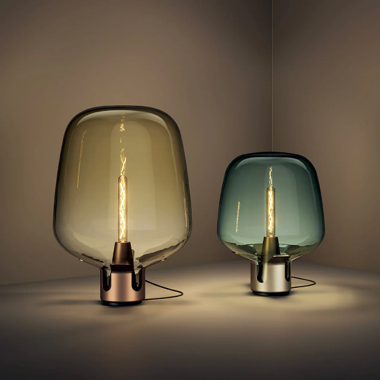 Abat-jour decorativa da comodino del brand Lodes in vetro satinato