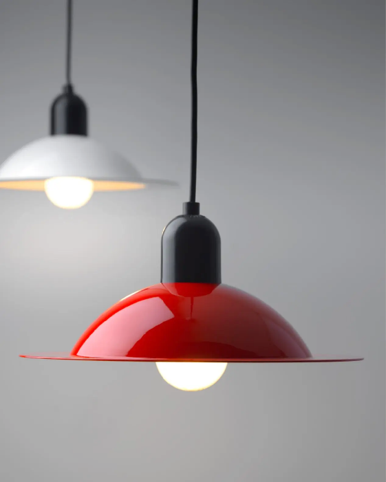 Lampada a soffitto Stilnovo modello Lampiatta con design essenziale e moderno